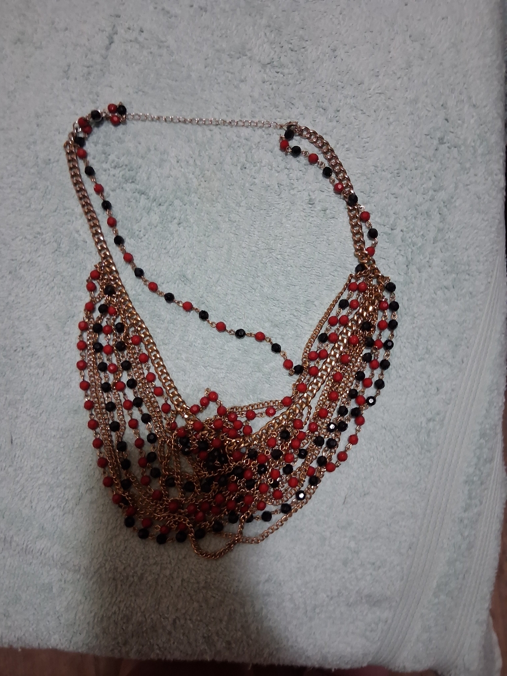 Source Unknown Gold-Tone Multi-Strand Necklace with Red and Black Beads
